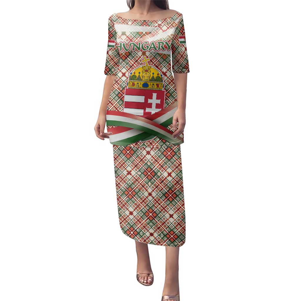 Hungary Christmas Family Matching Puletasi and Hawaiian Shirt with Red Green Plaid Pattern Crown and Double Cross Motif - Wonder Print Shop