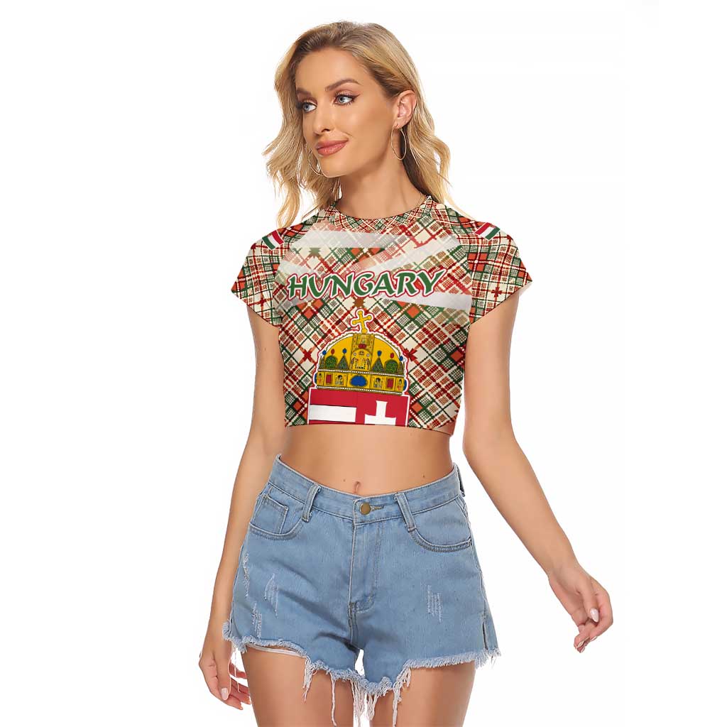 Hungary Christmas Raglan Cropped T Shirt with Red Green Plaid Pattern Crown and Double Cross Motif - Wonder Print Shop