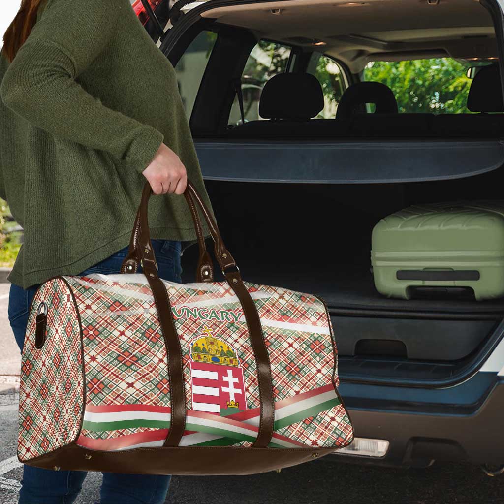 Hungary Christmas Travel Bag with Red Green Plaid Pattern Crown and Double Cross Motif - Wonder Print Shop