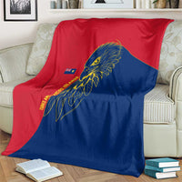 Turks and Caicos Islands Blanket with Yellow Hawk Outline and Red Blue Crest Design - Wonder Print Shop