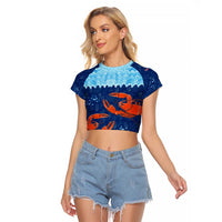 Turks and Caicos Islands Raglan Cropped T Shirt with Red Crab and Ocean Wave Coral Reef Design - Wonder Print Shop