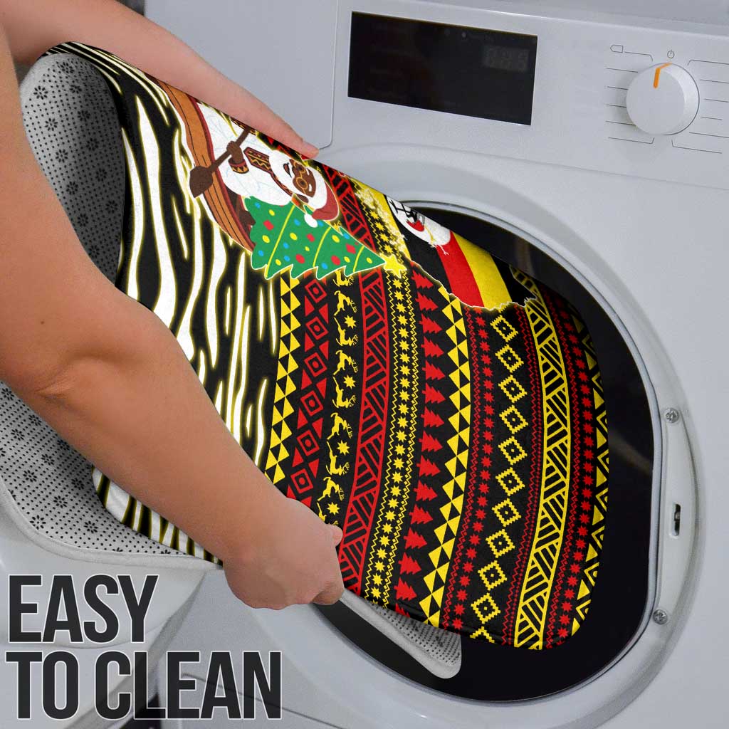 Uganda Christmas Bathroom Set with Santa in Canoe Christmas Tree Uganda Map Flag and Black Red Yellow Tribal Pattern Design - Wonder Print Shop