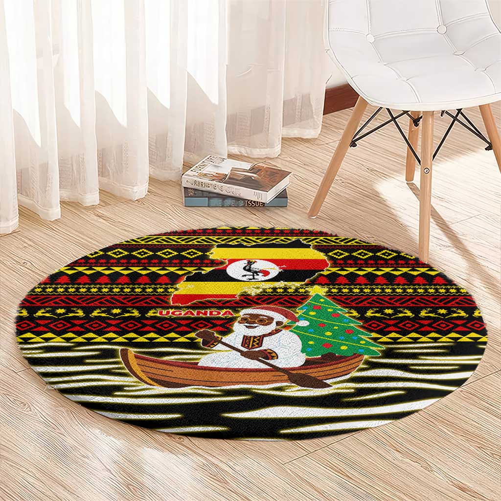 Uganda Christmas Round Carpet with Santa in Canoe Christmas Tree Uganda Map Flag and Black Red Yellow Tribal Pattern Design - Wonder Print Shop