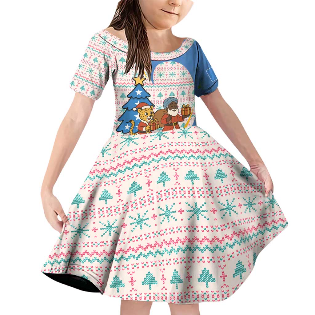 Somalia Christmas Family Matching Off Shoulder Short Dress and Hawaiian Shirt with Santa Cheetah Christmas Tree Village Scene and Festive Snowflake - Wonder Print Shop