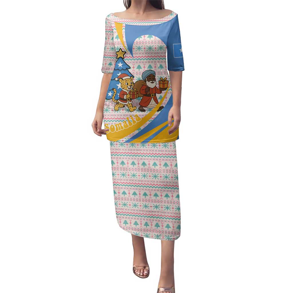 Somalia Christmas Family Matching Puletasi and Hawaiian Shirt with Santa Cheetah Christmas Tree Village Scene and Festive Snowflake - Wonder Print Shop