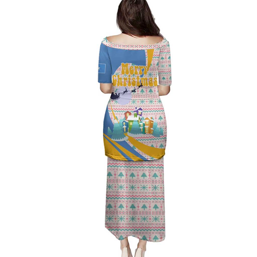 Somalia Christmas Family Matching Puletasi and Hawaiian Shirt with Santa Cheetah Christmas Tree Village Scene and Festive Snowflake - Wonder Print Shop