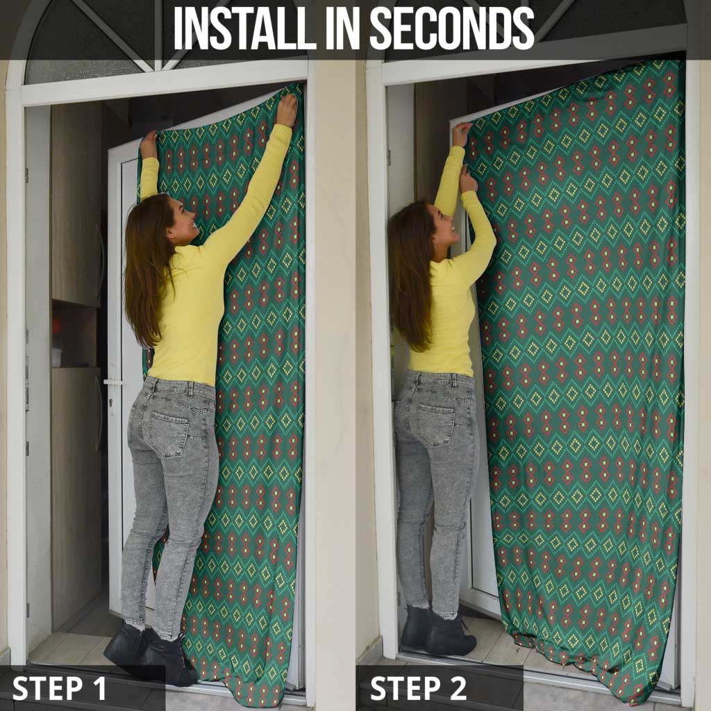 Sacred Heart Jesus Christmas Door Cover with Festive Green Knit Pattern - Wonder Print Shop