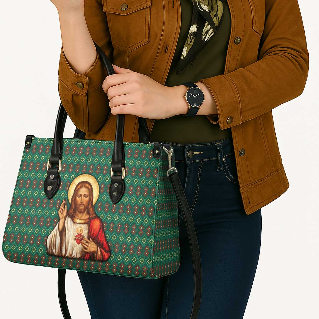 Sacred Heart Jesus Christmas Leather Bag with Festive Green Knit Pattern - Wonder Print Shop