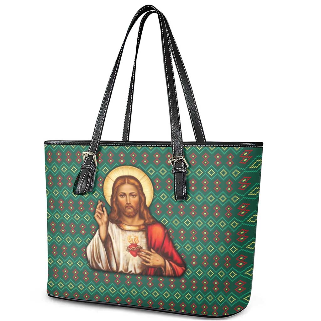Sacred Heart Jesus Christmas Leather Tote Bag with Festive Green Knit Pattern - Wonder Print Shop