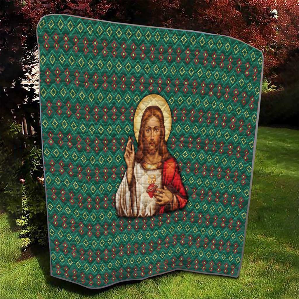 Sacred Heart Jesus Christmas Quilt with Festive Green Knit Pattern - Wonder Print Shop