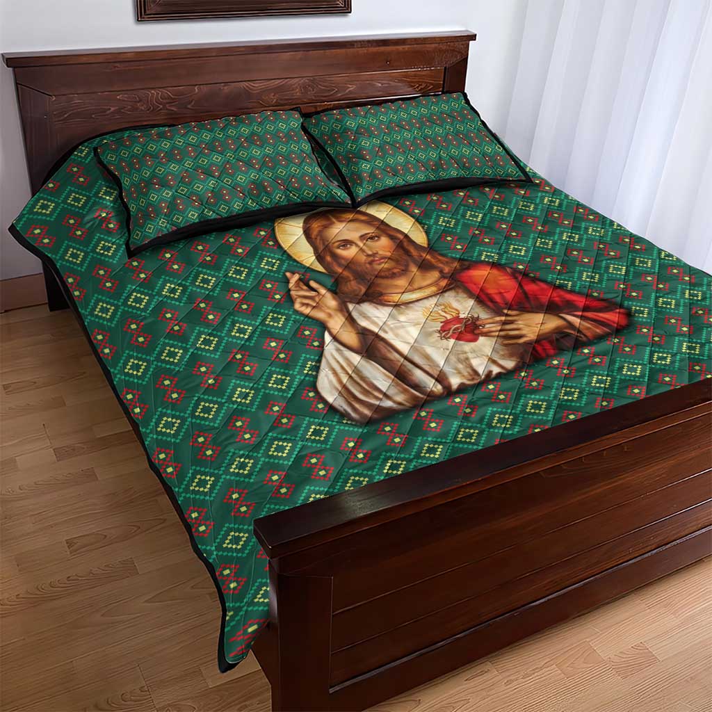 Sacred Heart Jesus Christmas Quilt Bed Set with Festive Green Knit Pattern - Wonder Print Shop