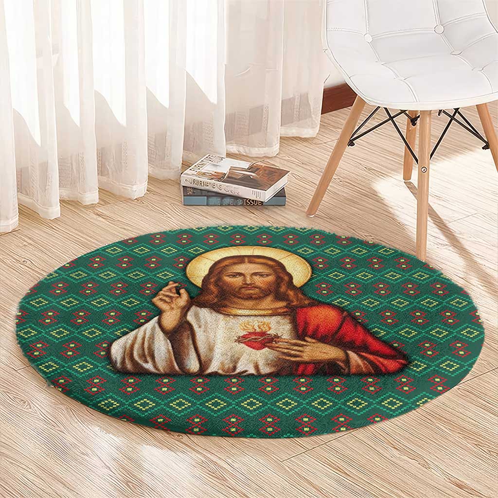 Sacred Heart Jesus Christmas Round Carpet with Festive Green Knit Pattern - Wonder Print Shop