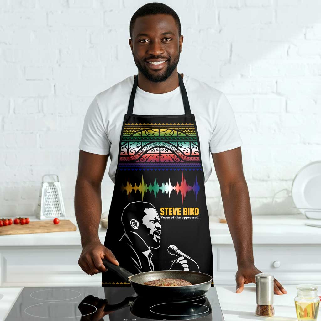 Steve Biko Apron with Microphone Portrait, Black Consciousness Quote and Vibrant Ethnic Wave - Wonder Print Shop