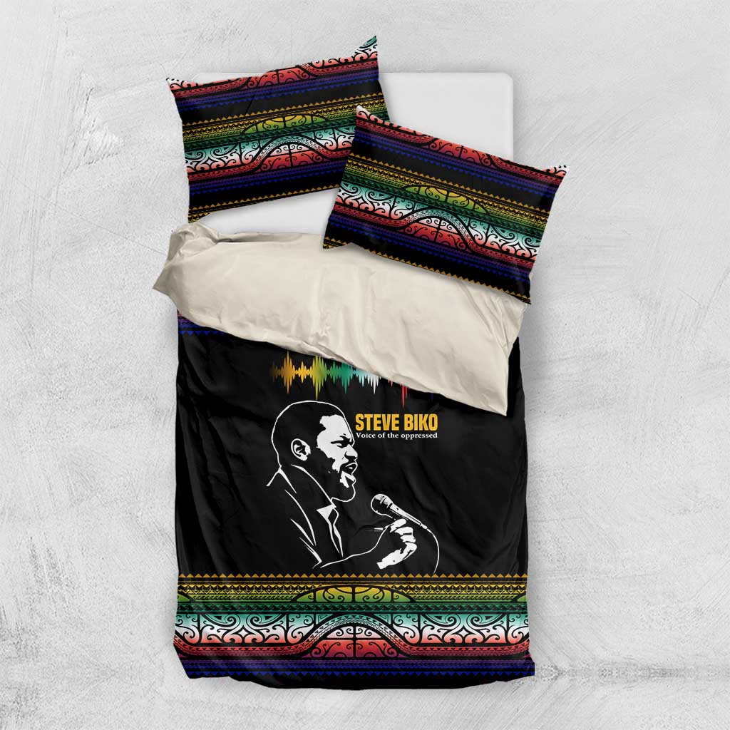 Steve Biko Bedding Set with Microphone Portrait, Black Consciousness Quote and Vibrant Ethnic Wave - Wonder Print Shop
