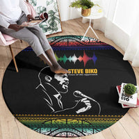 Steve Biko Round Carpet with Microphone Portrait, Black Consciousness Quote and Vibrant Ethnic Wave - Wonder Print Shop
