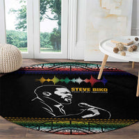 Steve Biko Round Carpet with Microphone Portrait, Black Consciousness Quote and Vibrant Ethnic Wave - Wonder Print Shop