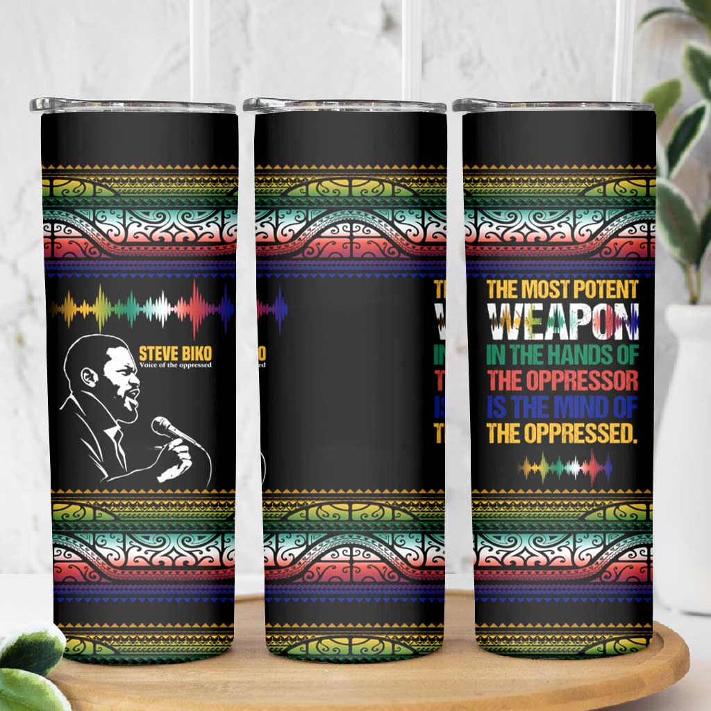 Steve Biko Skinny Tumbler with Microphone Portrait, Black Consciousness Quote and Vibrant Ethnic Wave - Wonder Print Shop
