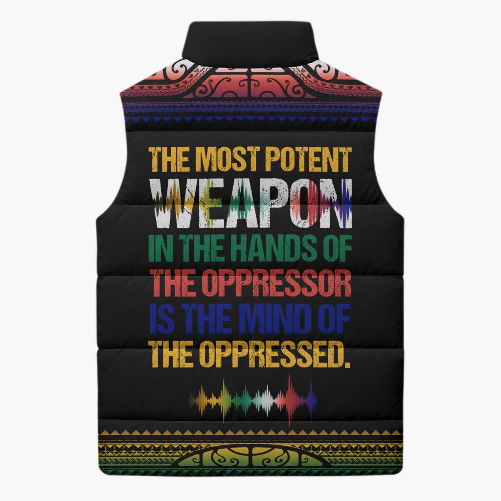 Steve Biko Sleeveless Puffer Jacket with Microphone Portrait, Black Consciousness Quote and Vibrant Ethnic Wave - Wonder Print Shop