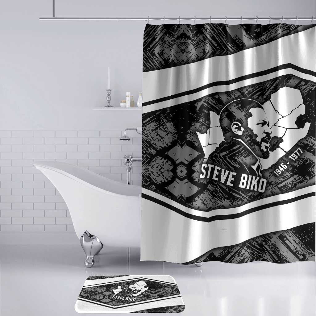 Steve Biko Bathroom Set with Monochrome Portrait, Ideas Do Not Die Quote - Wonder Print Shop