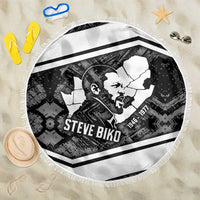 Steve Biko Beach Blanket with Monochrome Portrait, Ideas Do Not Die Quote - Wonder Print Shop