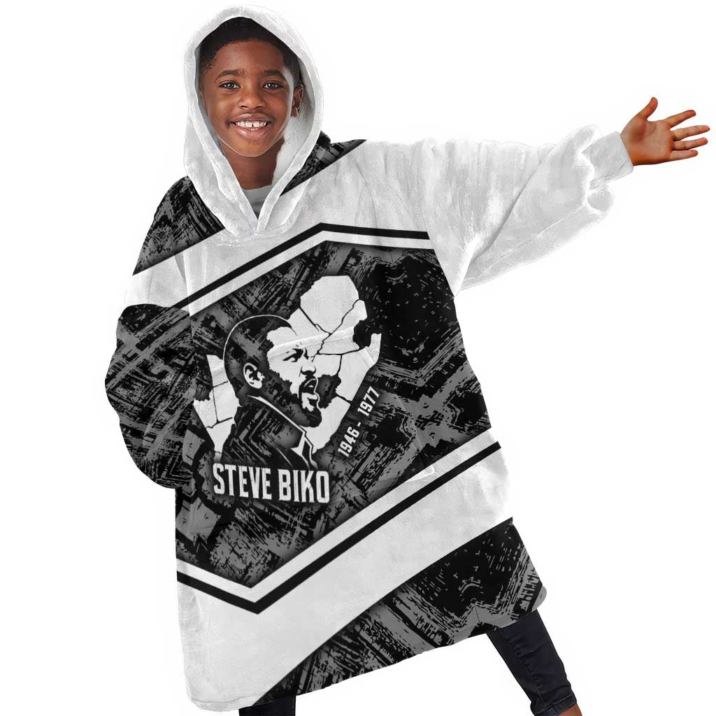 Steve Biko Kid Wearable Blanket Hoodie with Monochrome Portrait, Ideas Do Not Die Quote - Wonder Print Shop
