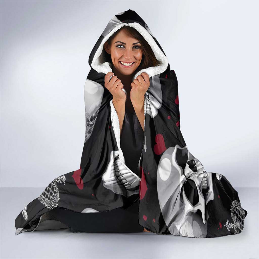 Ghost Valentine Hooded Blanket with Rockets Skull Heart Pattern