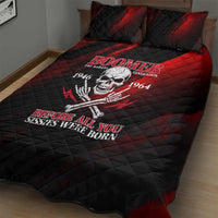 Boomer Generation Quilt Bed Set with Skull Crossbones and Grunge Streak Pattern