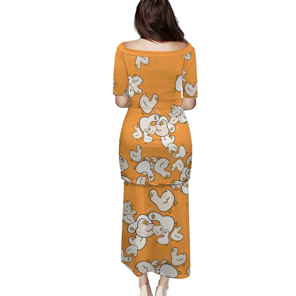 Chubby Duck Puletasi Shocked White Ducks Cartoon Doodle Pattern