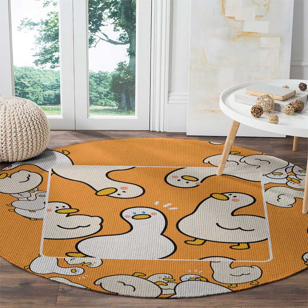 Chubby Duck Round Carpet Shocked White Ducks Cartoon Doodle Pattern