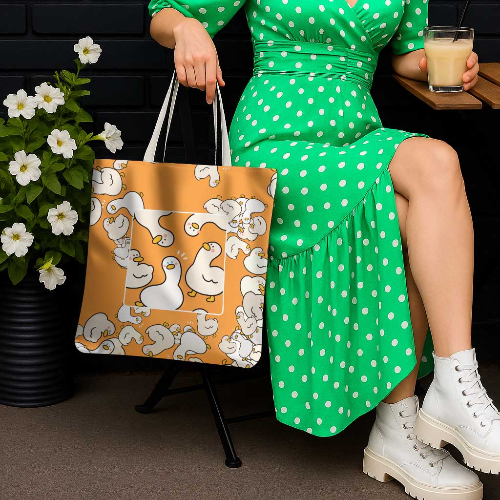 Chubby Duck Tote Bag Shocked White Ducks Cartoon Doodle Pattern
