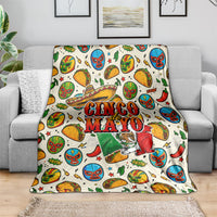 Cinco De Mayo Blanket Lucha Libre Wrestler - Pop Art Comic Style Mexican Fiesta Taco