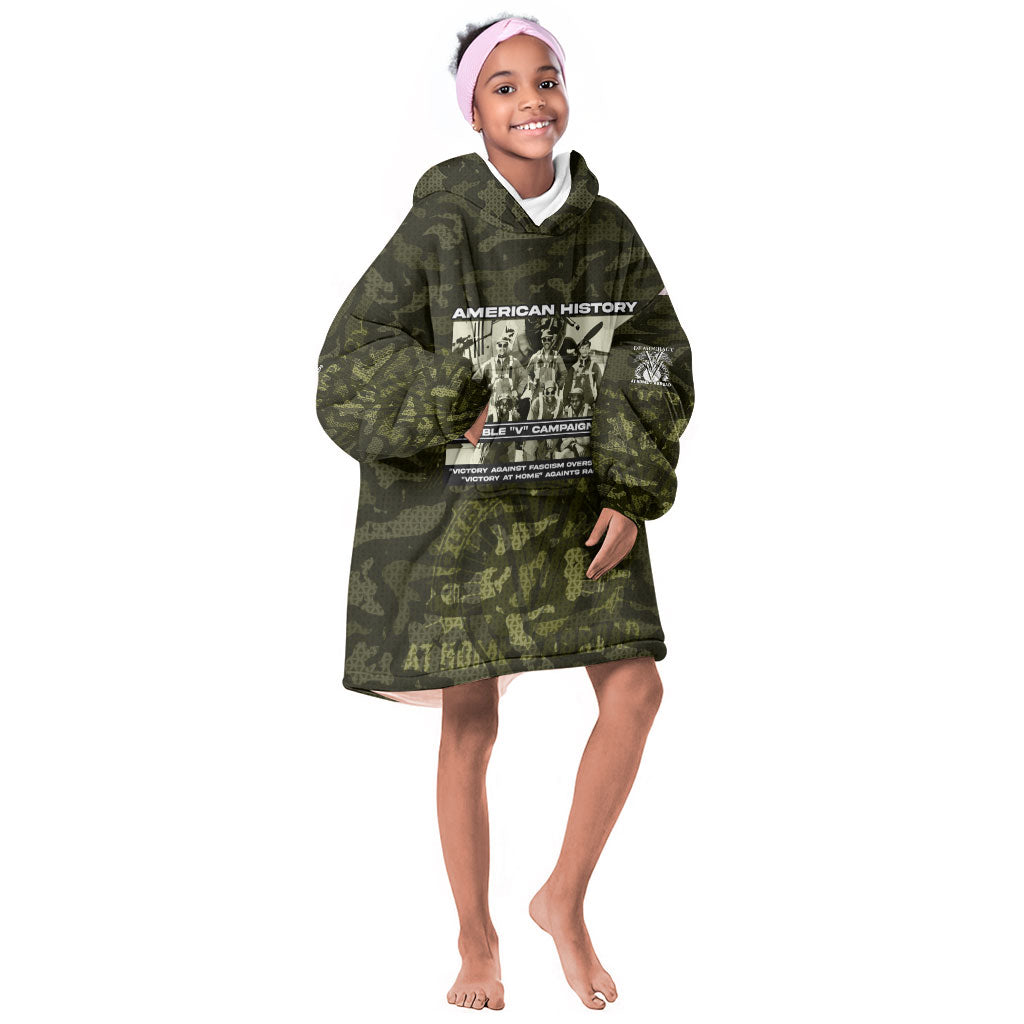 Double V Campaign American History 1942 Kid Wearable Blanket Hoodie Military Camouflage Tuskegee Airmen World War II