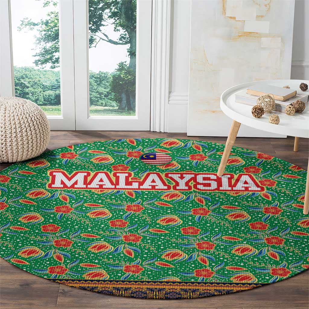 Traditional Malaysian Batik Floral Round Carpet with Green Tulip and Red Blossom Pattern