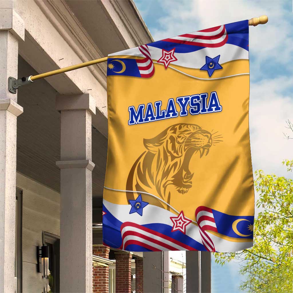 Malaysian Tiger and National Flag Garden Flag with Royal Gold and Blue Design