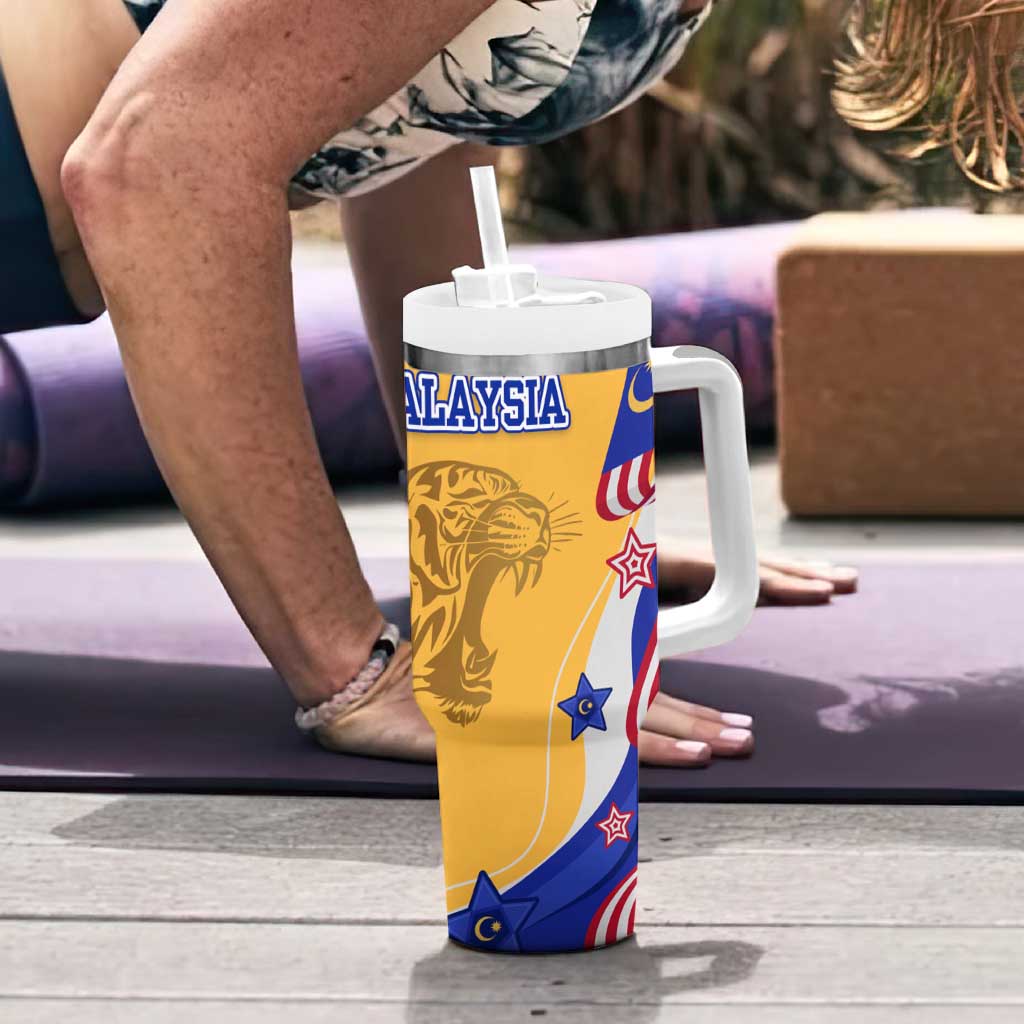 Malaysian Tiger and National Flag Tumbler With Handle with Royal Gold and Blue Design
