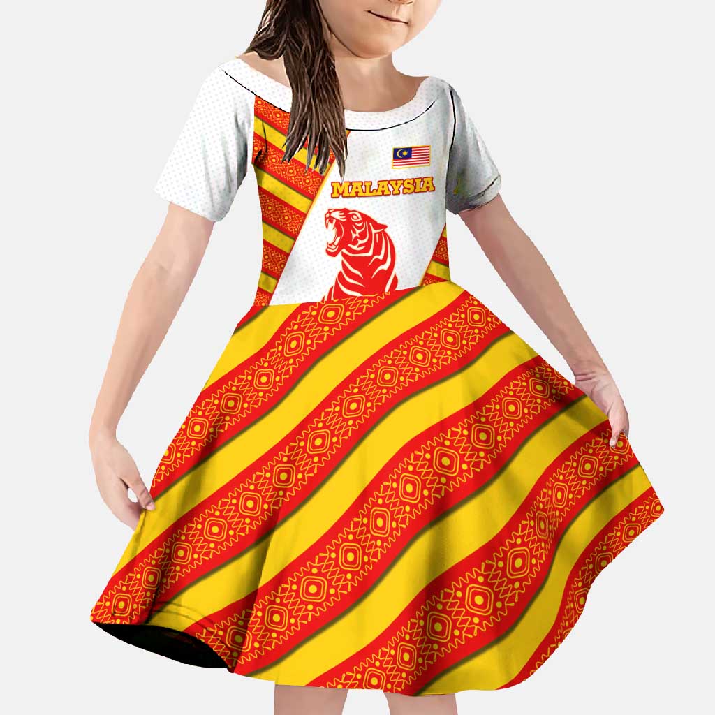 Malaysia National Crest Family Matching Off Shoulder Maxi Dress and Hawaiian Shirt with Red Tiger and Traditional Batik Yellow White