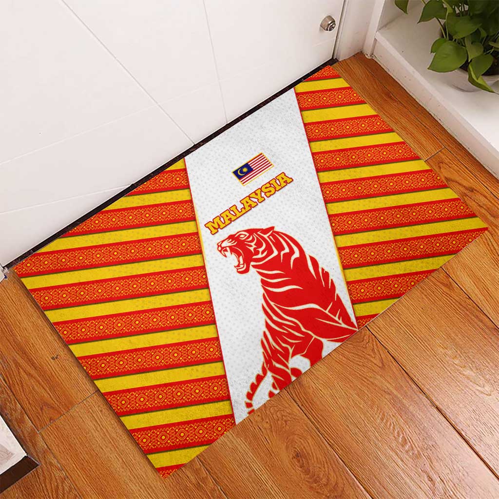 Malaysia National Crest Rubber Doormat with Red Tiger and Traditional Batik Yellow White