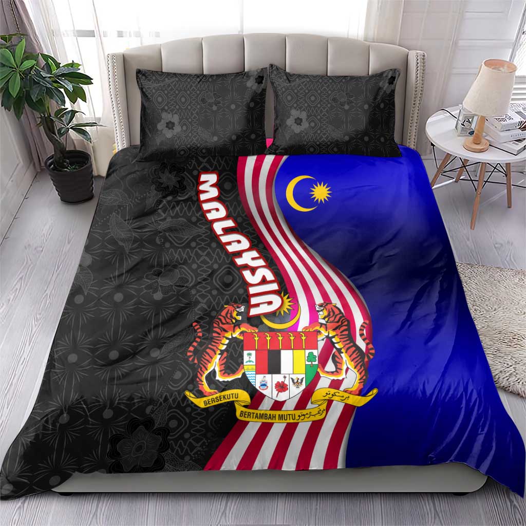 Malaysia Coat of Arms Bedding Set with National Flag and Black Batik Pattern
