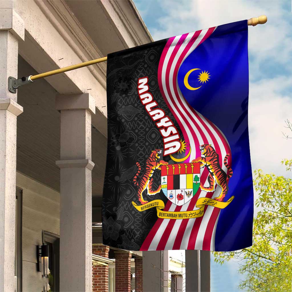 Malaysia Coat of Arms Garden Flag with National Flag and Black Batik Pattern