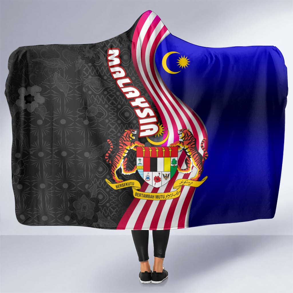 Malaysia Coat of Arms Hooded Blanket with National Flag and Black Batik Pattern