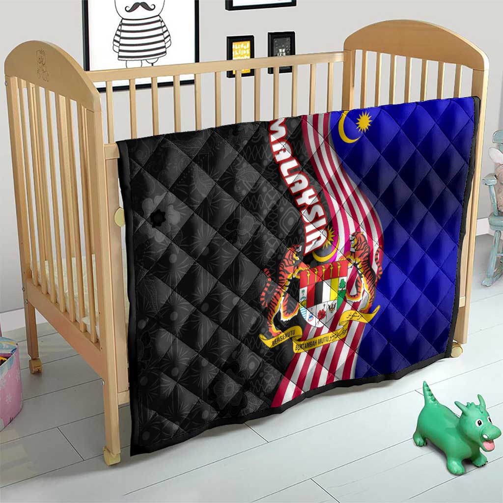 Malaysia Coat of Arms Quilt with National Flag and Black Batik Pattern