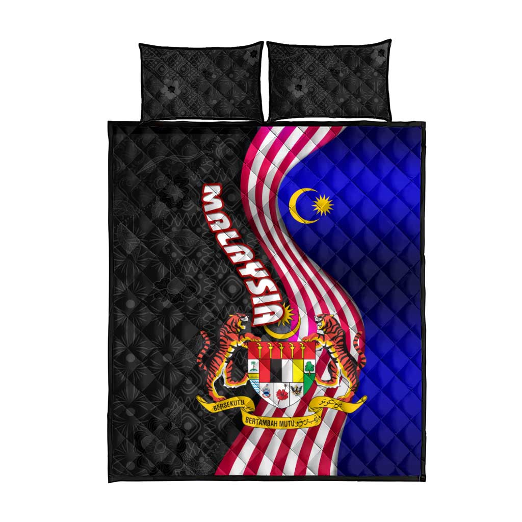 Malaysia Coat of Arms Quilt Bed Set with National Flag and Black Batik Pattern