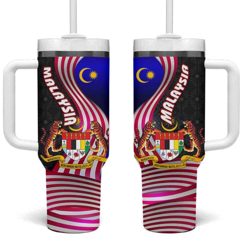 Malaysia Coat of Arms Tumbler With Handle with National Flag and Black Batik Pattern