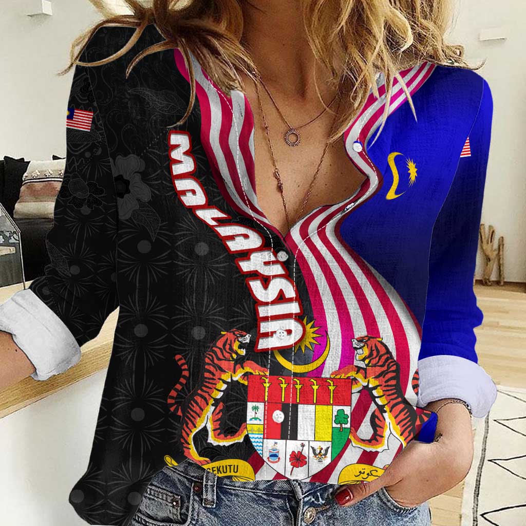 Malaysia Coat of Arms Women Casual Shirt with National Flag and Black Batik Pattern