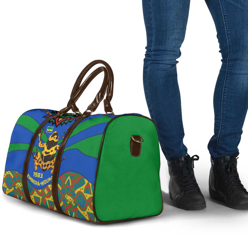 Indigenous Regions of Panama Embera-Wounaan Travel Bag Frog Graphic and Indigenous Pattern Guardians of the Forest - Wonder Print Shop
