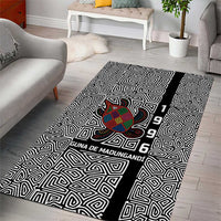 Indigenous Regions of Panama Guna de Madungandí Area Rug with Colorful Turtle and Black White Geometric Pattern - Wonder Print Shop