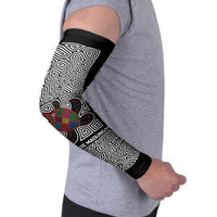 Indigenous Regions of Panama Guna de Madungandí Arm Sleeves with Colorful Turtle and Black White Geometric Pattern - Wonder Print Shop