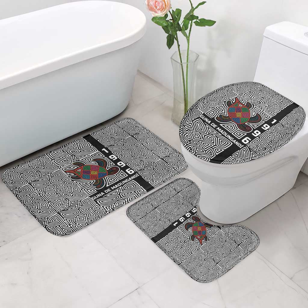 Indigenous Regions of Panama Guna de Madungandí Bathroom Set with Colorful Turtle and Black White Geometric Pattern - Wonder Print Shop