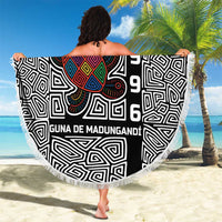 Indigenous Regions of Panama Guna de Madungandí Beach Blanket with Colorful Turtle and Black White Geometric Pattern - Wonder Print Shop
