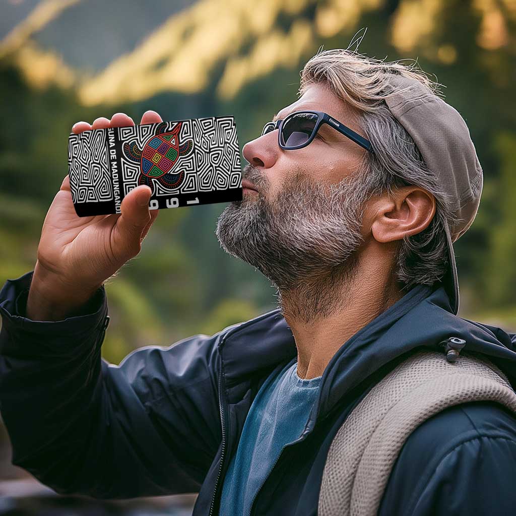 Indigenous Regions of Panama Guna de Madungandí 4 in 1 Can Cooler Tumbler with Colorful Turtle and Black White Geometric Pattern - Wonder Print Shop